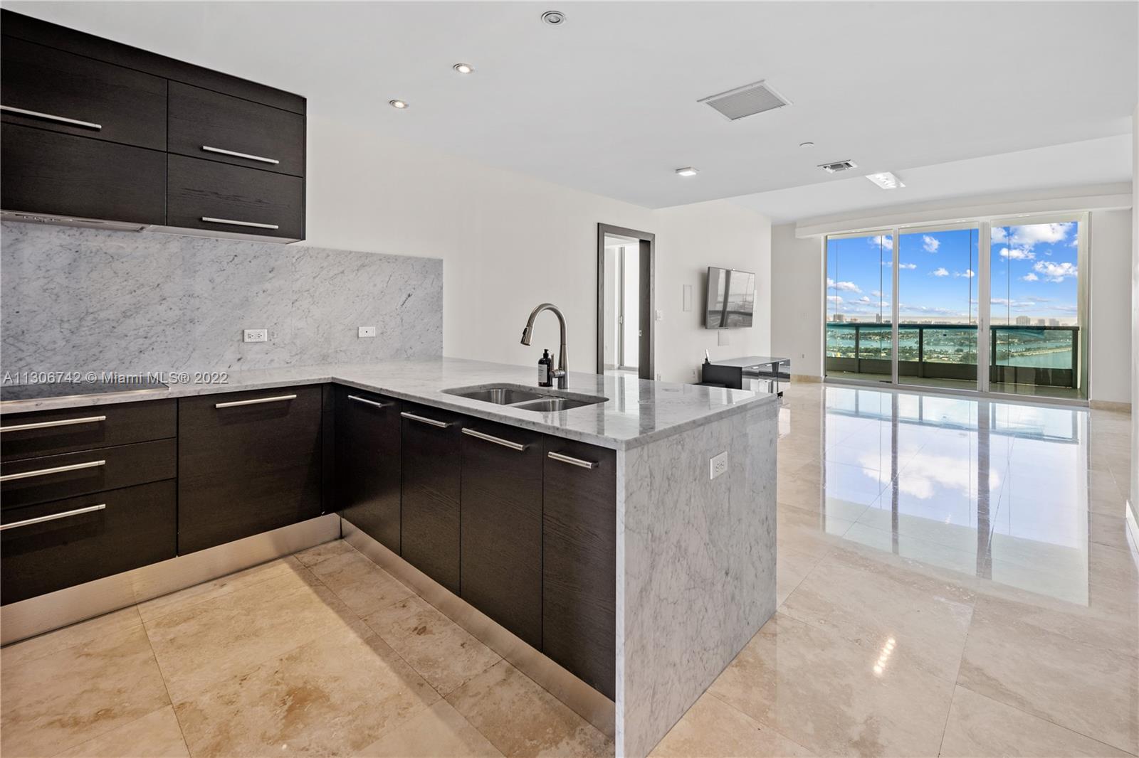 900 BISCAYNE BAY CONDO - Residential