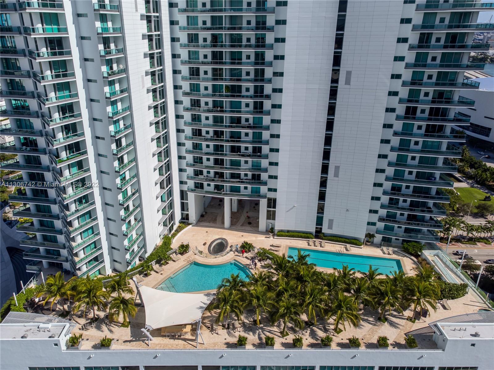 900 BISCAYNE BAY CONDO - Residential