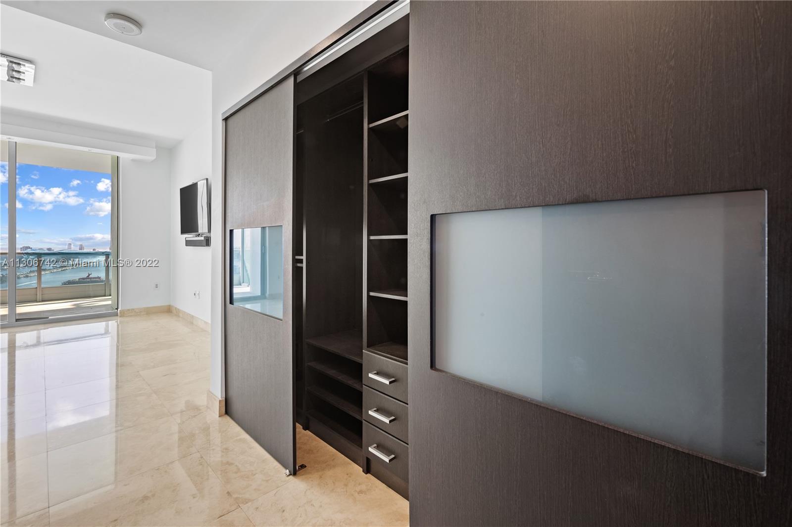 900 BISCAYNE BAY CONDO - Residential
