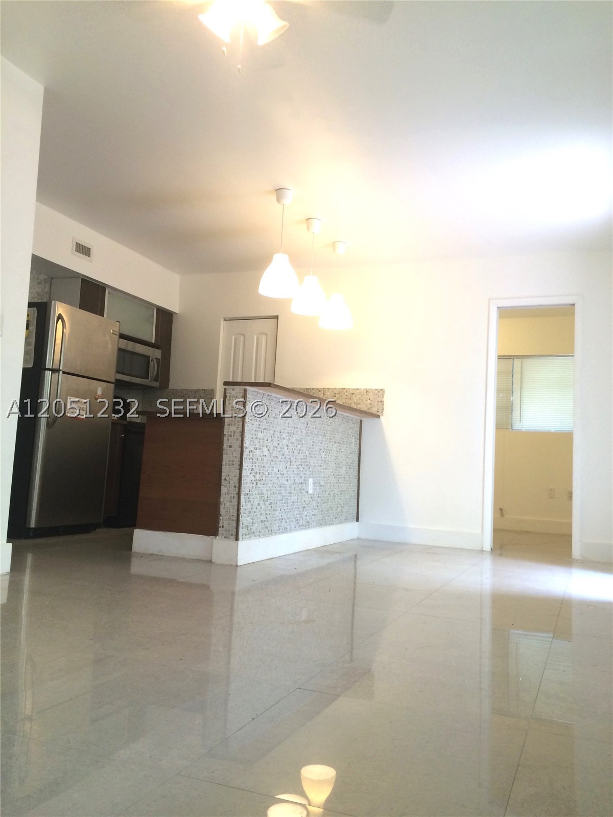 ISLE OF NORMANDY MIAMI VI - Residential Lease