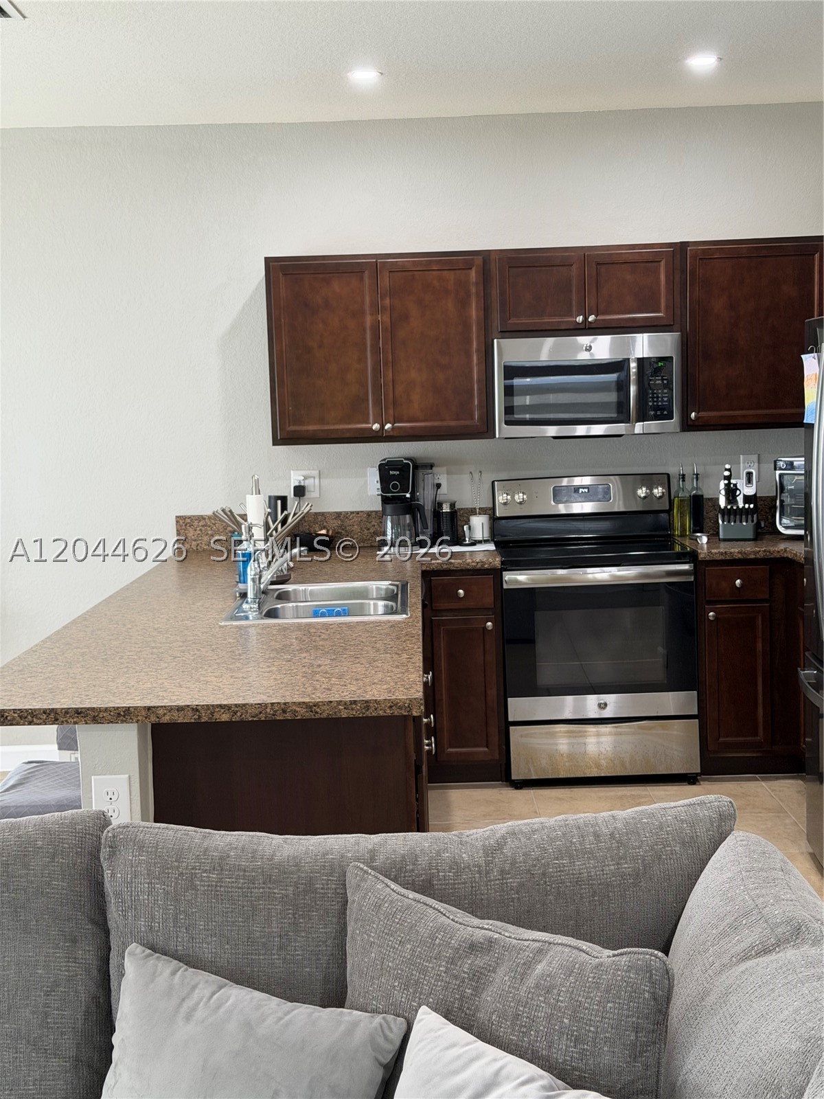 FERNANDOS PLACE - Residential