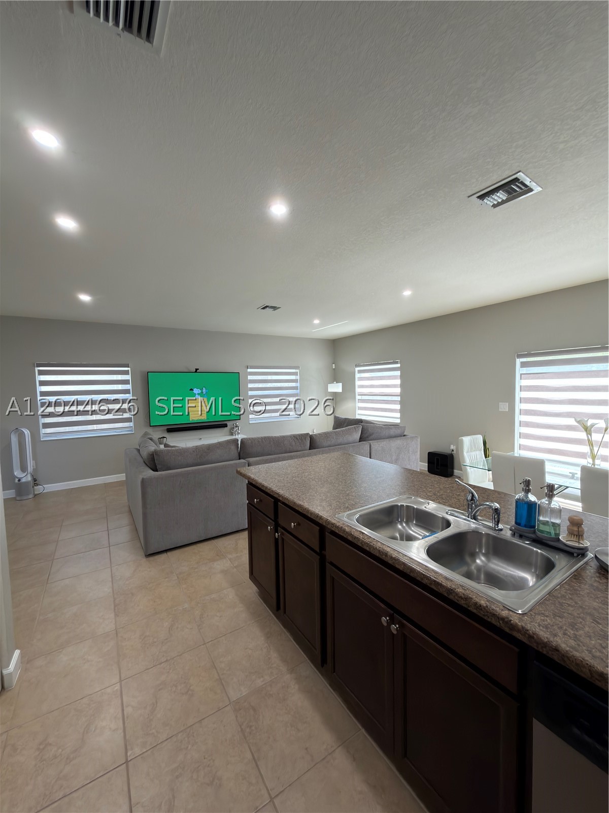 FERNANDOS PLACE - Residential