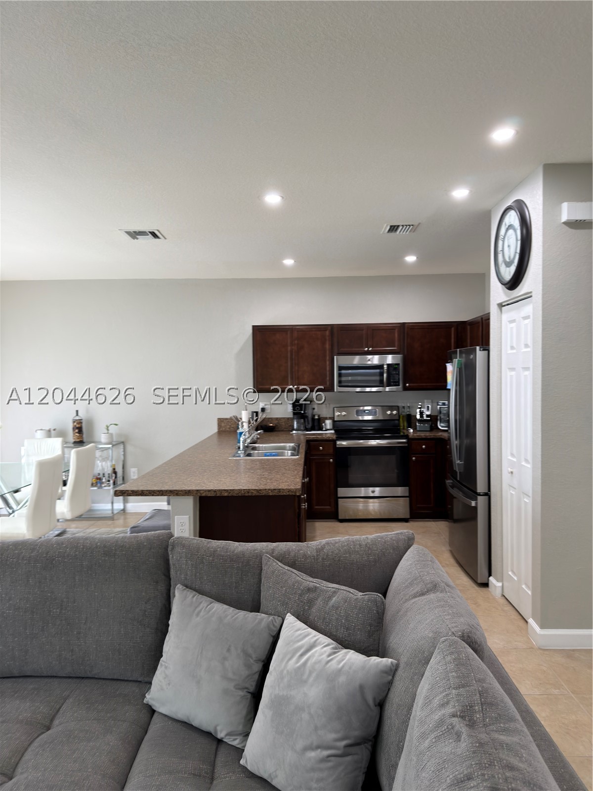 FERNANDOS PLACE - Residential