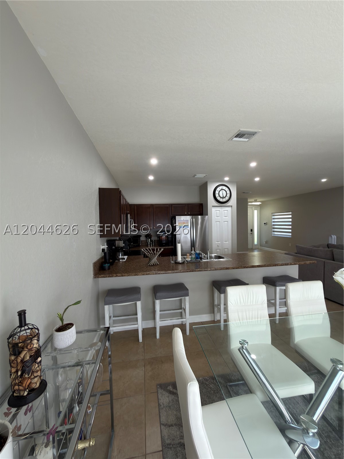 FERNANDOS PLACE - Residential
