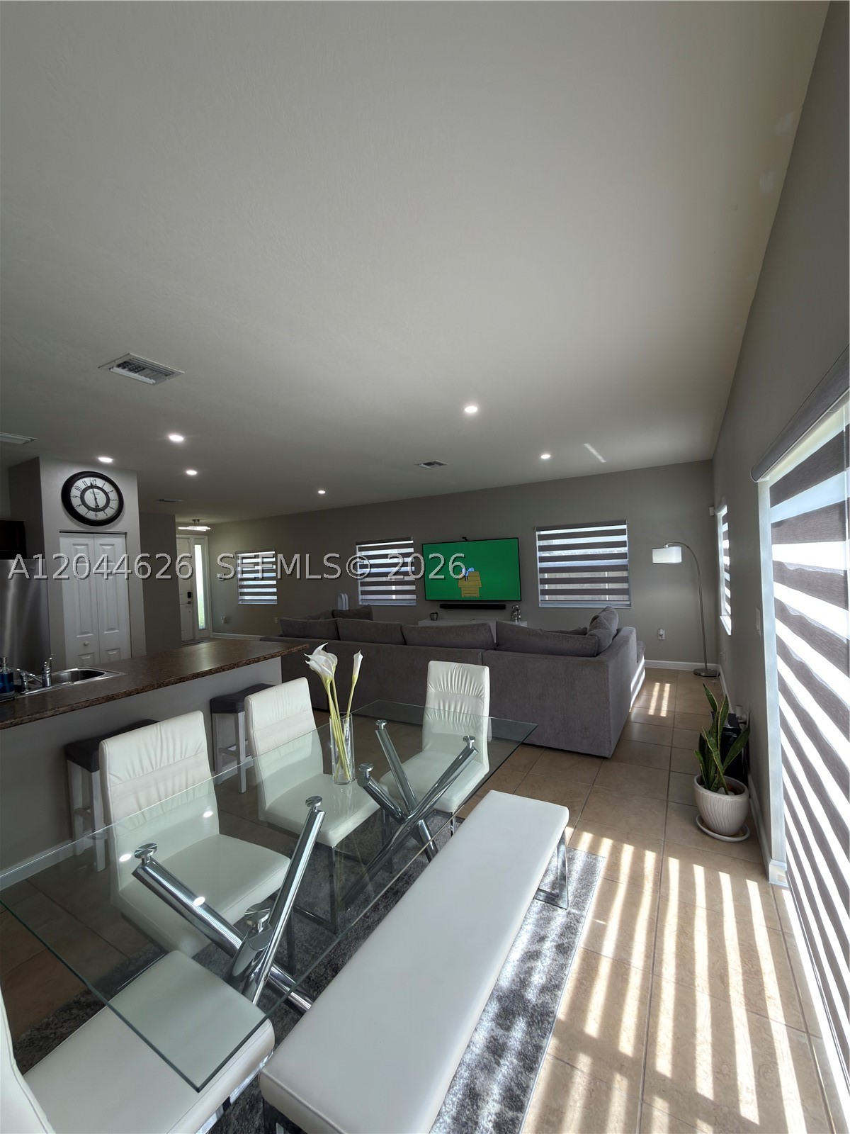 FERNANDOS PLACE - Residential
