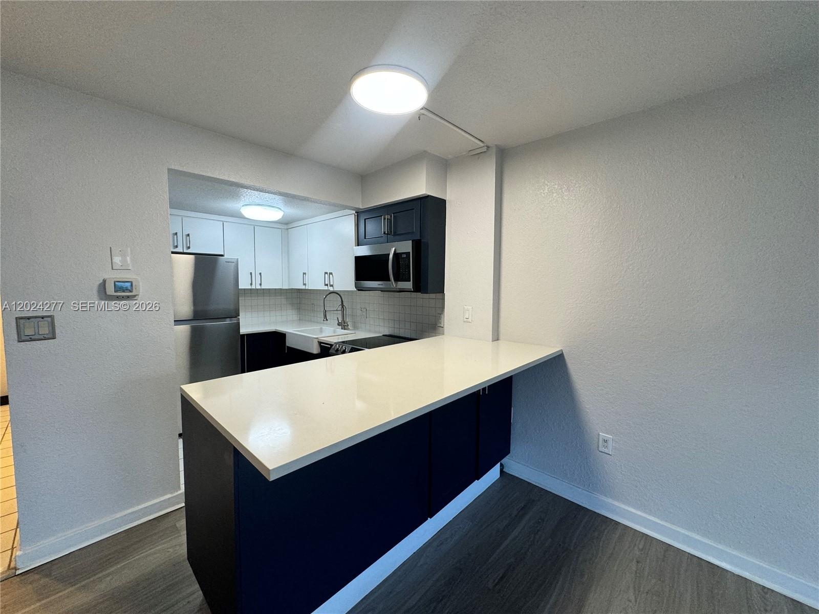 CRICKET CLUBHOUSE CONDO - Land