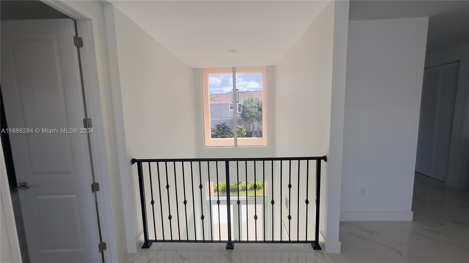 FOREST VIEW ESTATES - Residential Lease