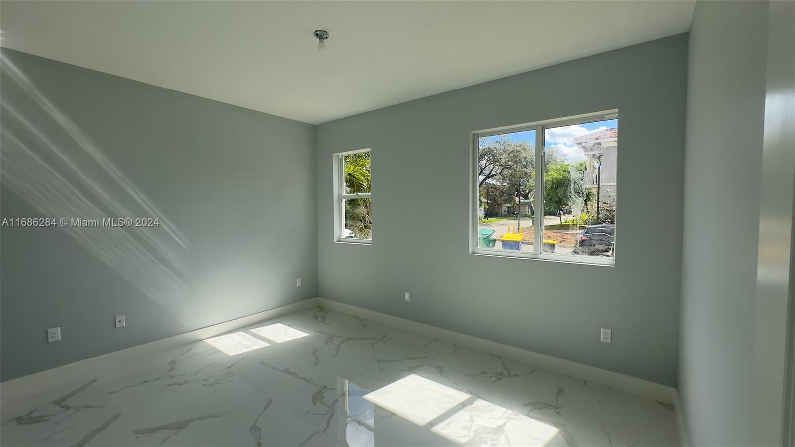 FOREST VIEW ESTATES - Residential Lease