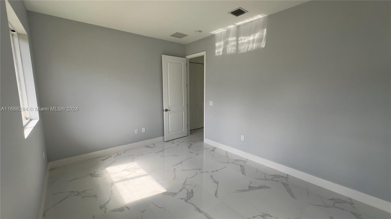 FOREST VIEW ESTATES - Residential Lease