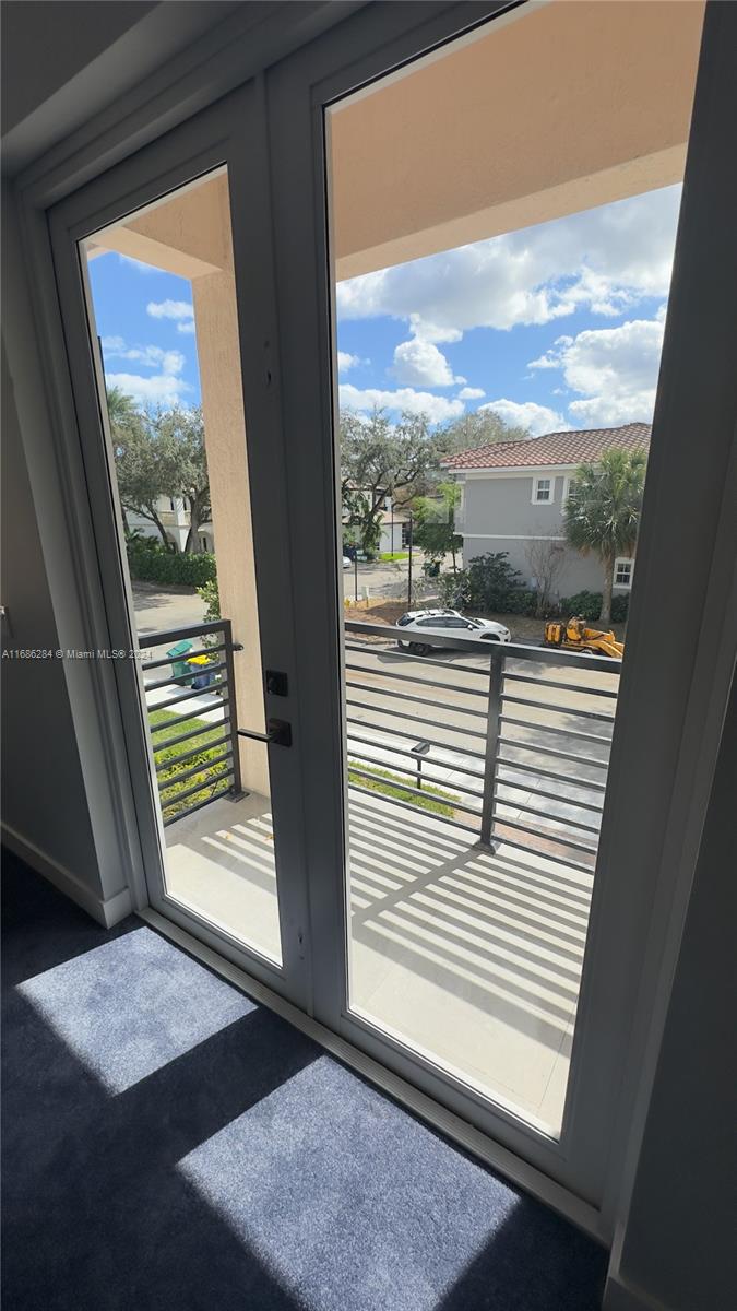 FOREST VIEW ESTATES - Residential Lease