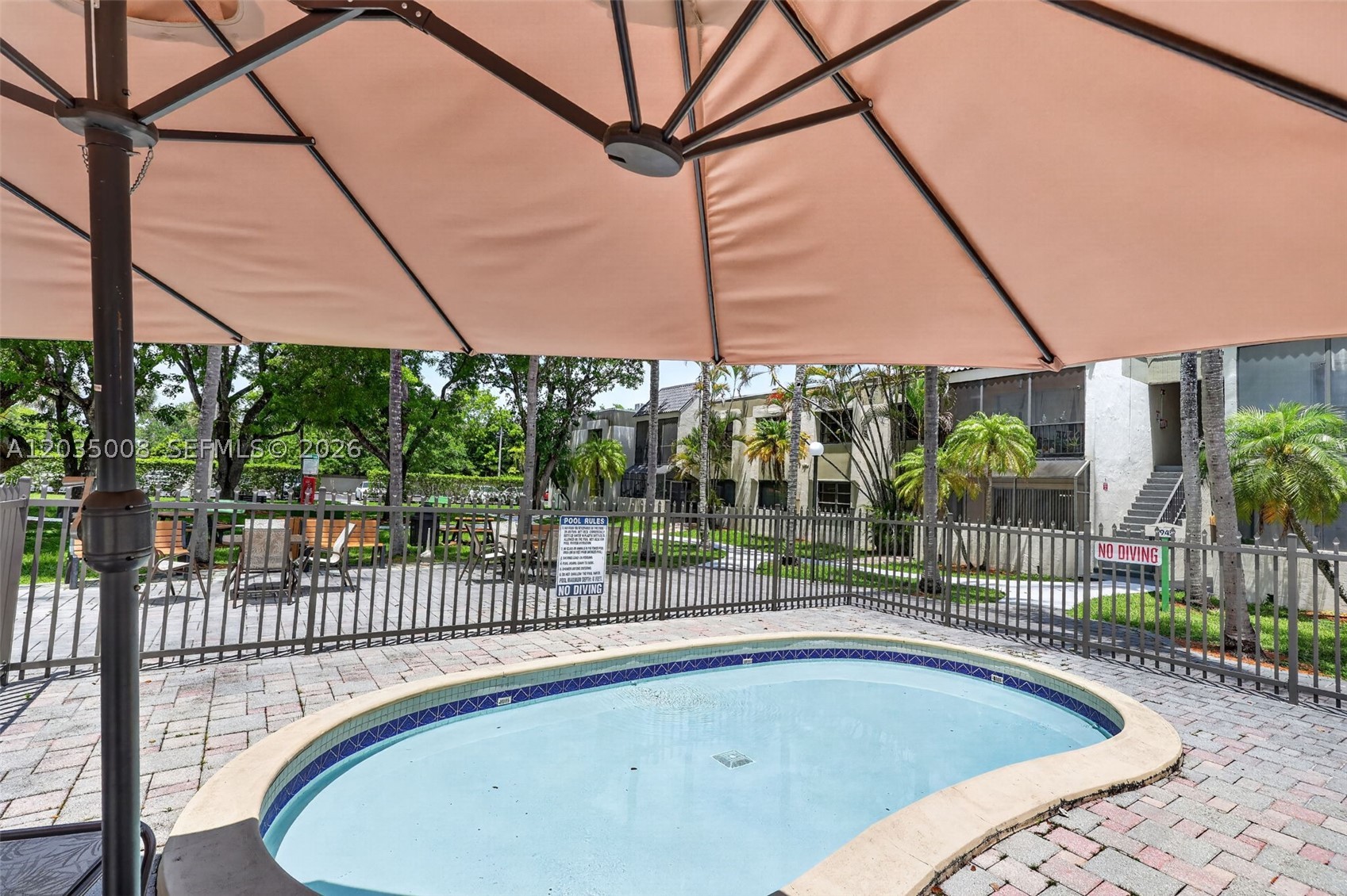 Venetian Palms Condo - Residential