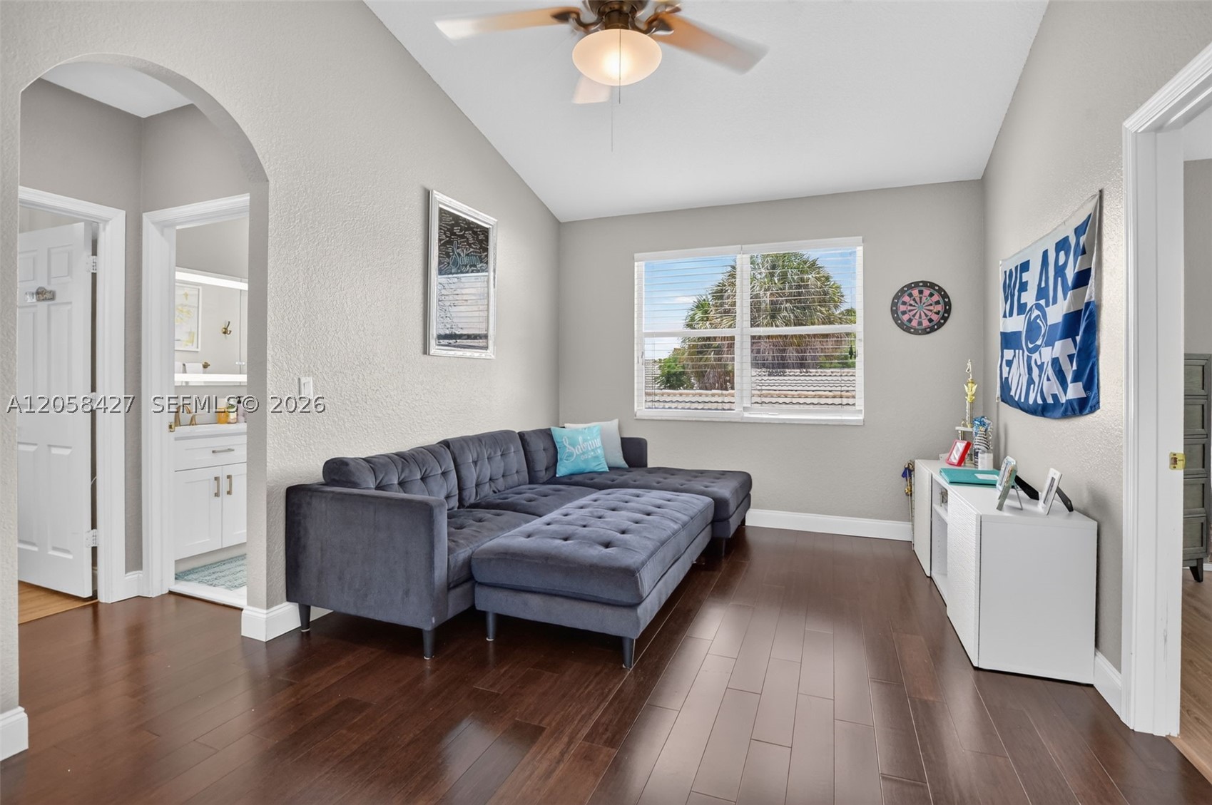 PARKLAND ISLES - Residential