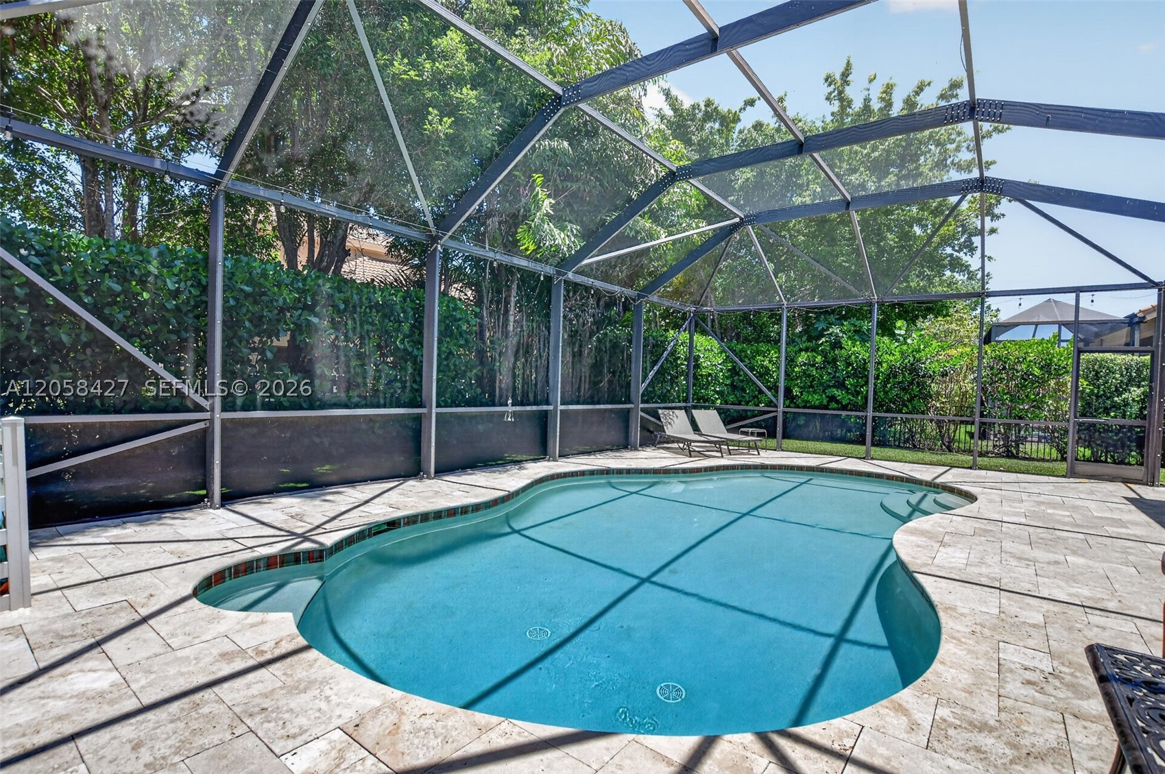 PARKLAND ISLES - Residential