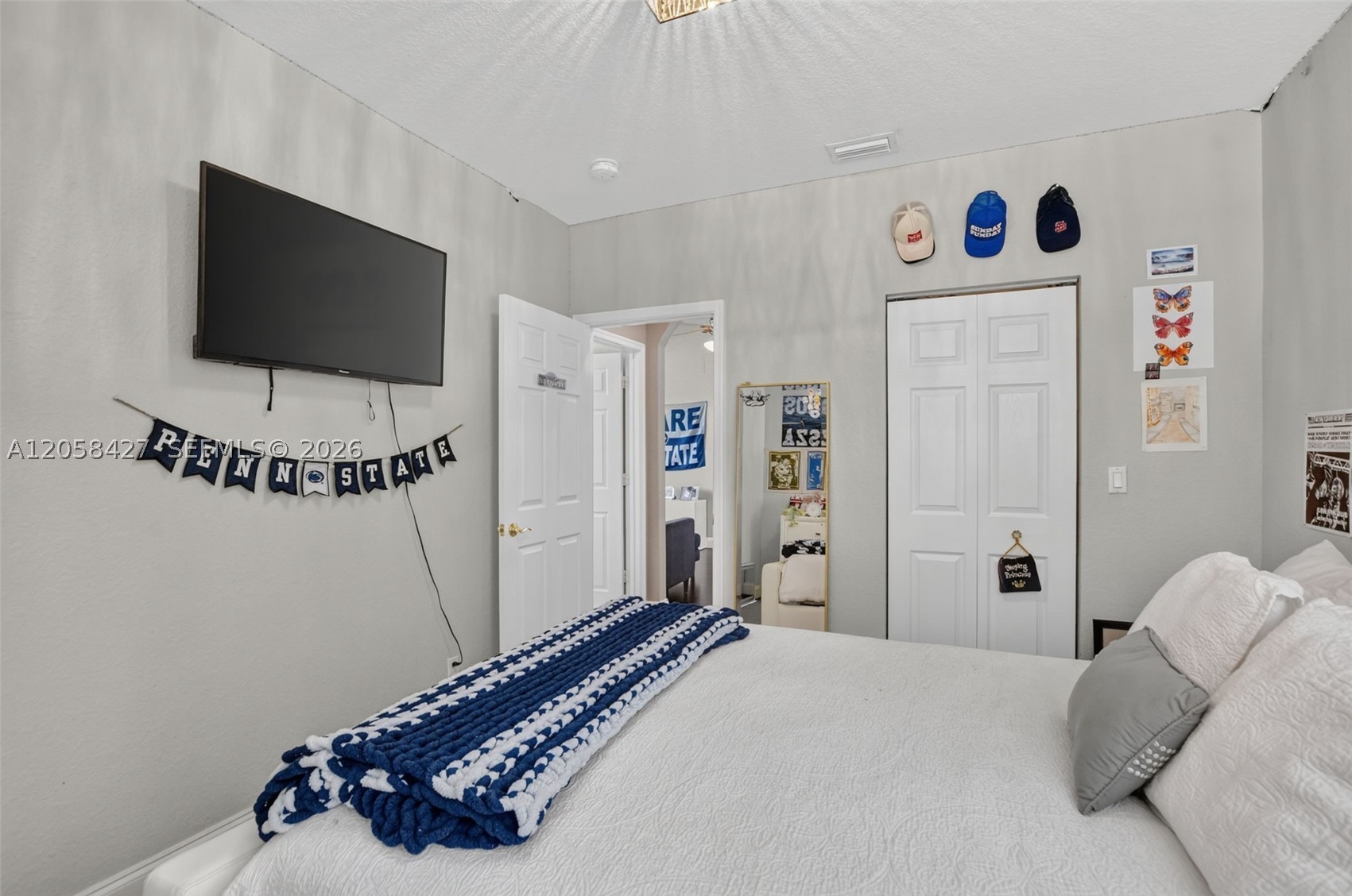 PARKLAND ISLES - Residential