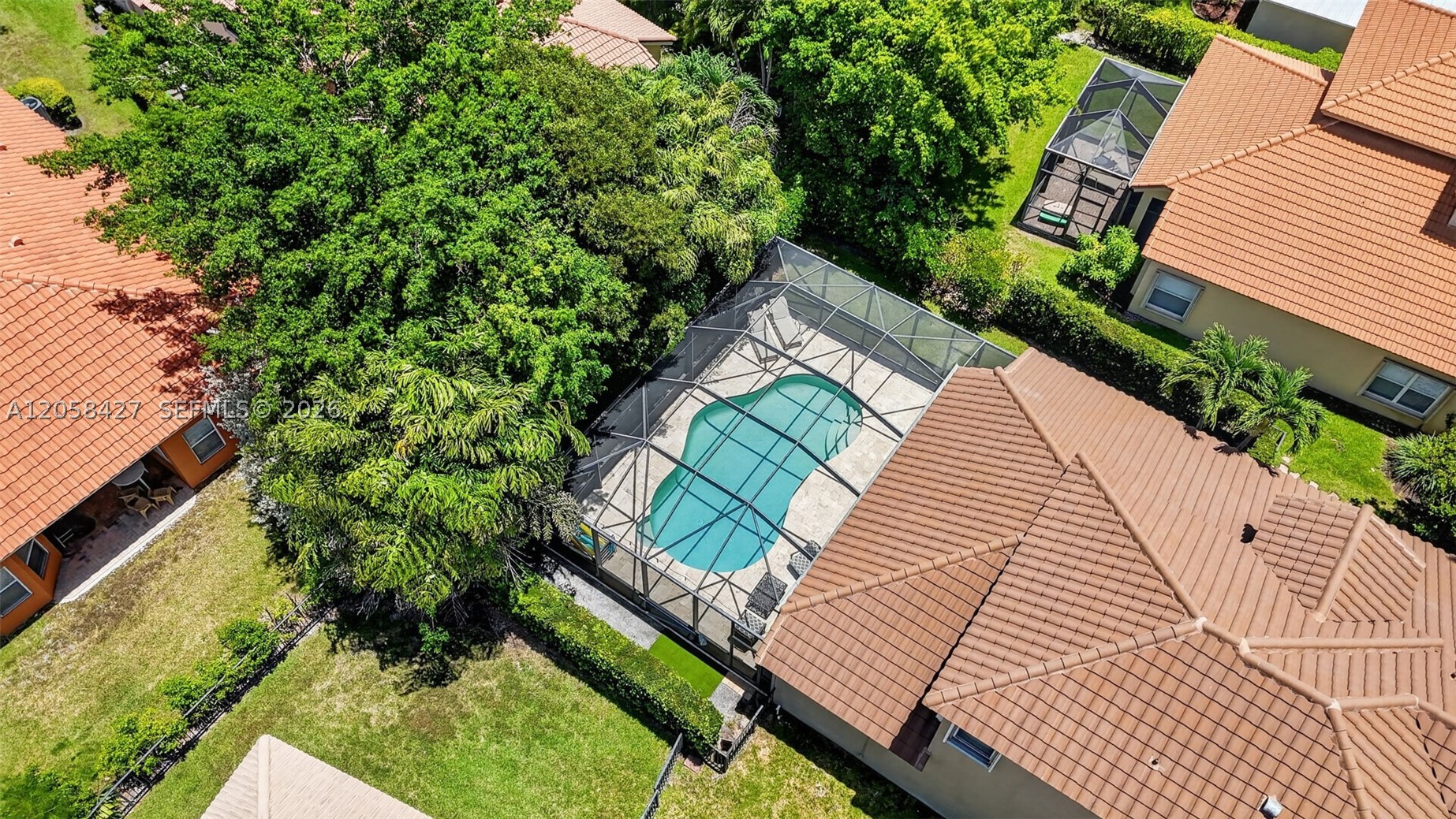 PARKLAND ISLES - Residential