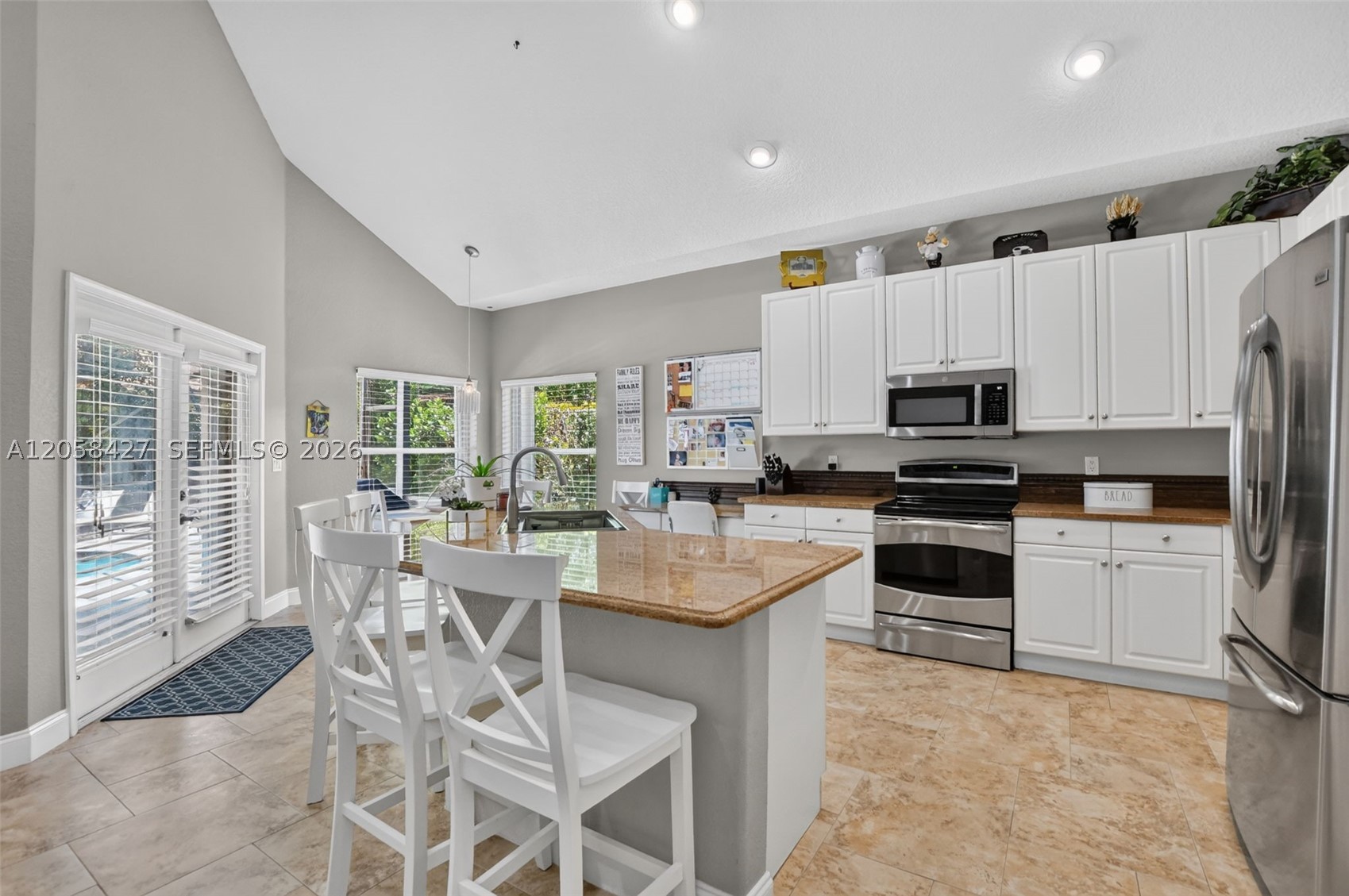 PARKLAND ISLES - Residential