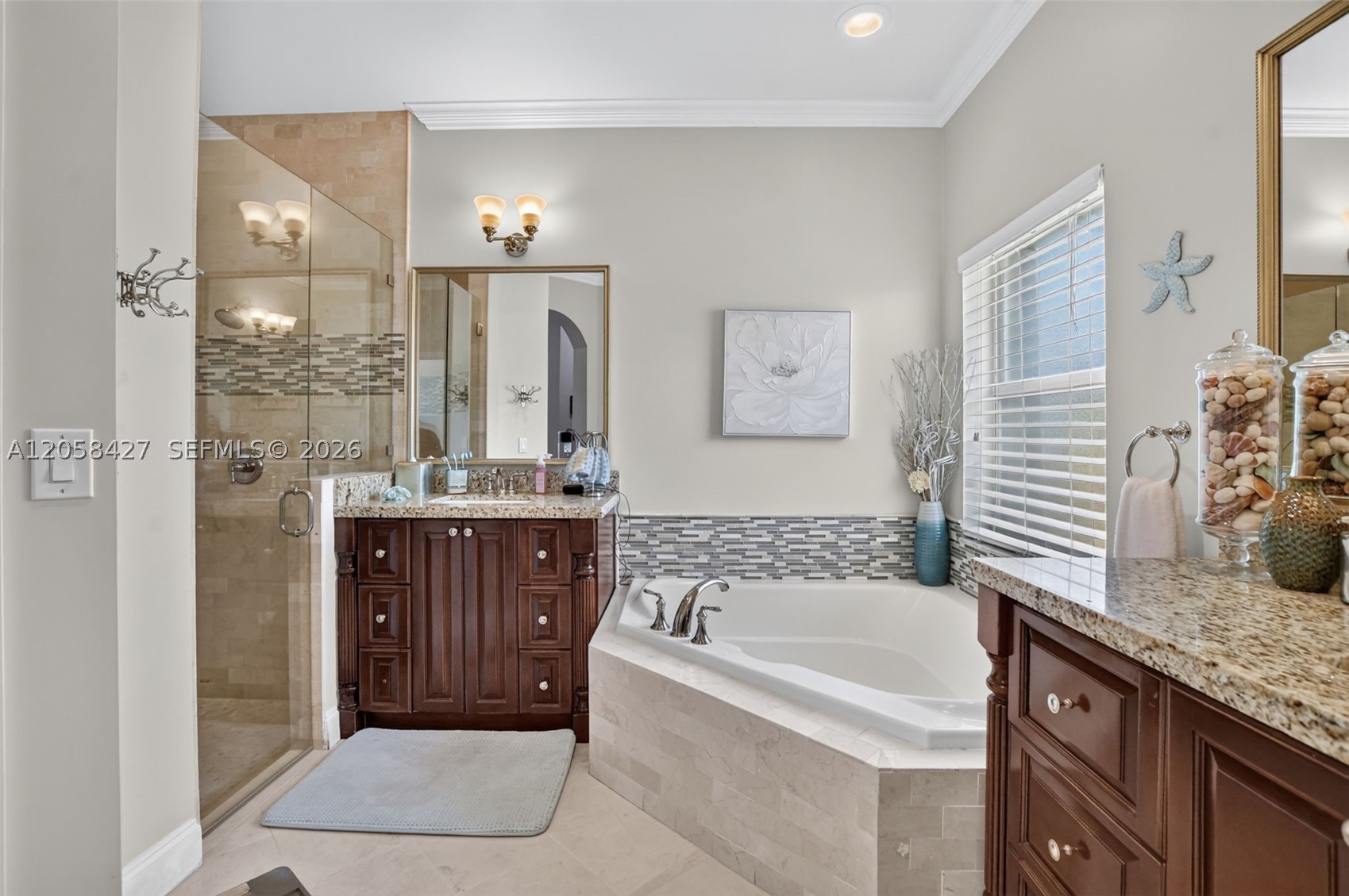 PARKLAND ISLES - Residential