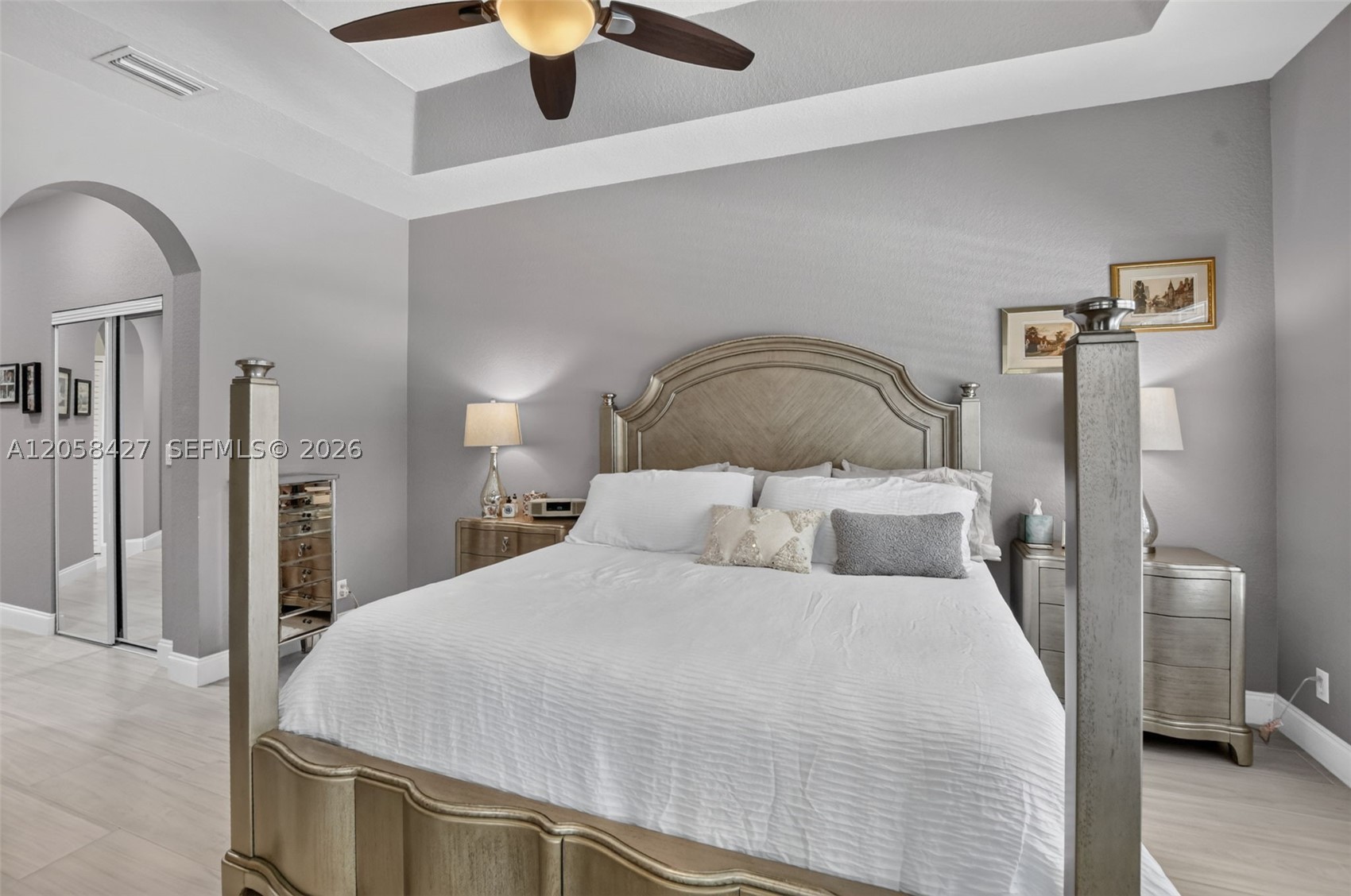 PARKLAND ISLES - Residential