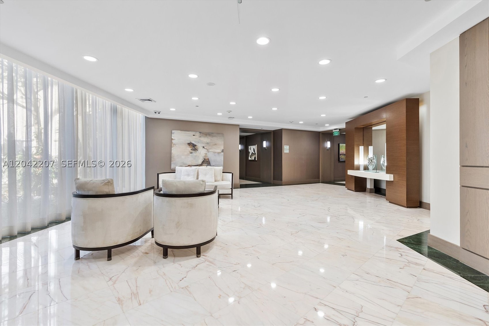 OCEAN ONE CONDO - Residential
