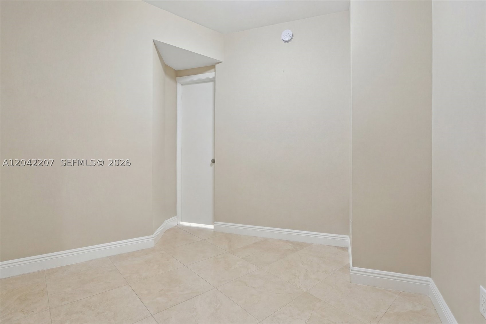 OCEAN ONE CONDO - Residential