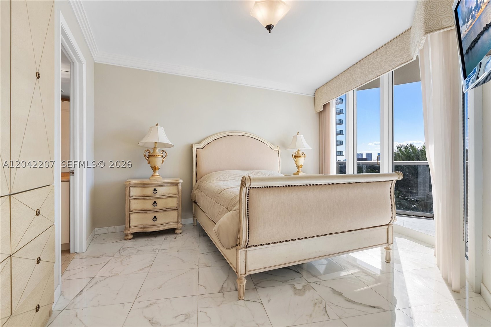 OCEAN ONE CONDO - Residential