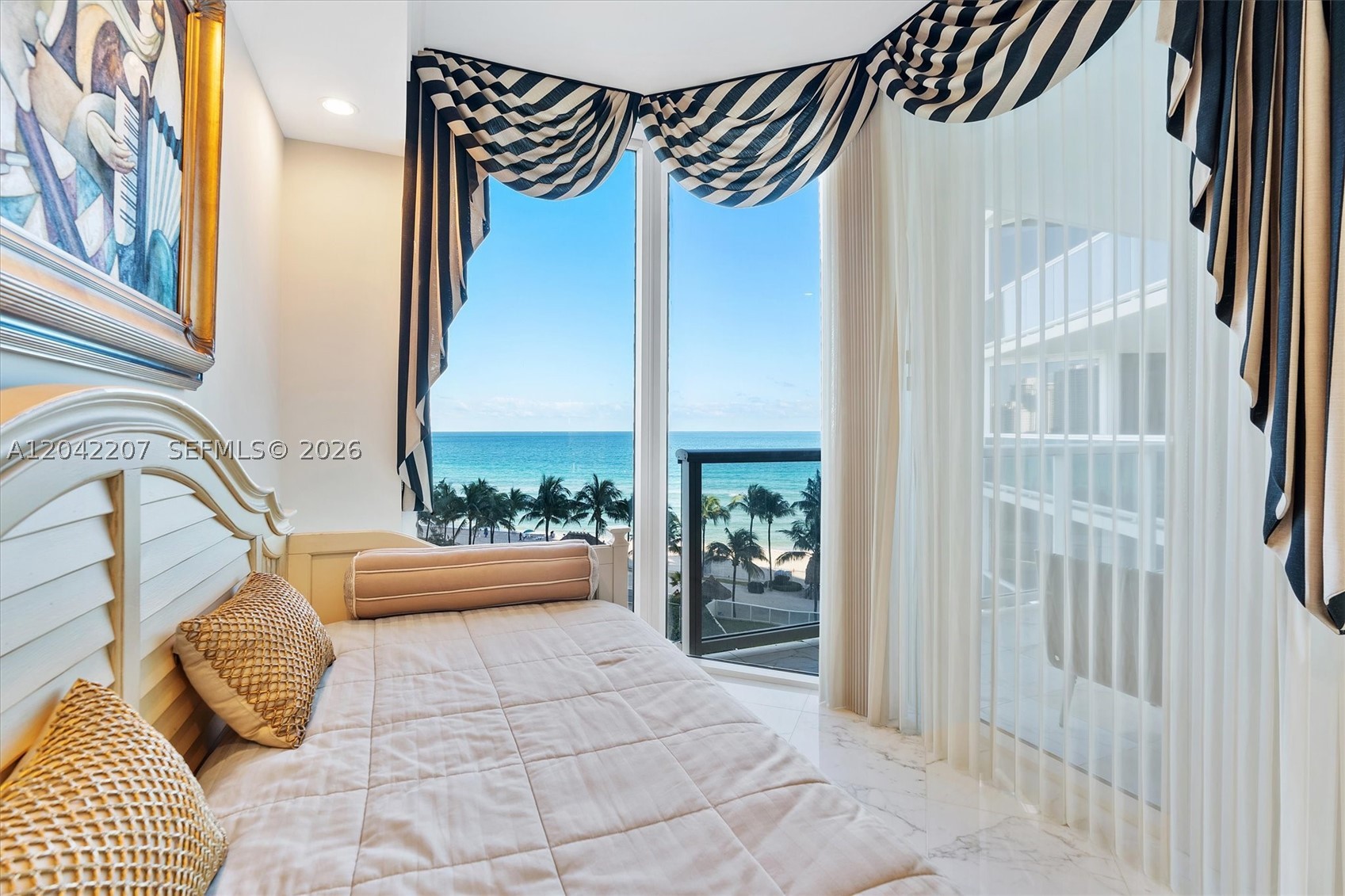 OCEAN ONE CONDO - Residential