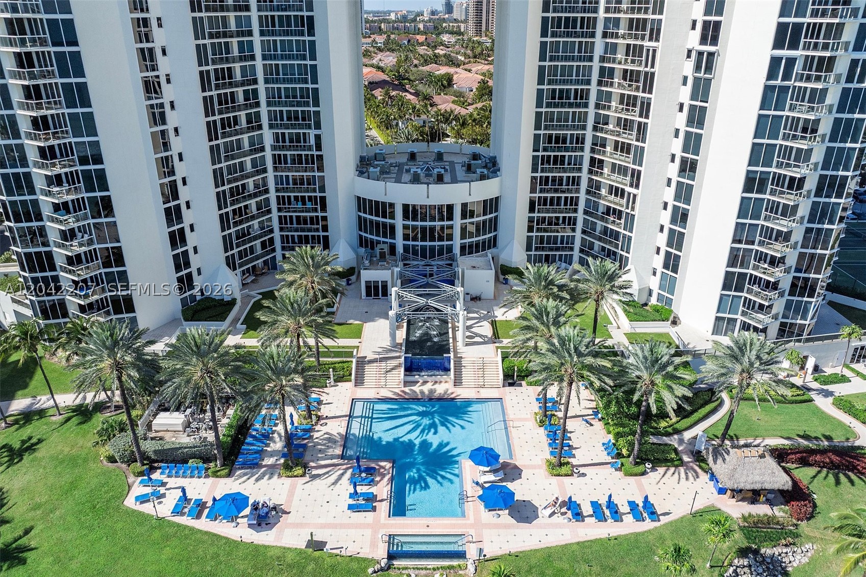 OCEAN ONE CONDO - Residential