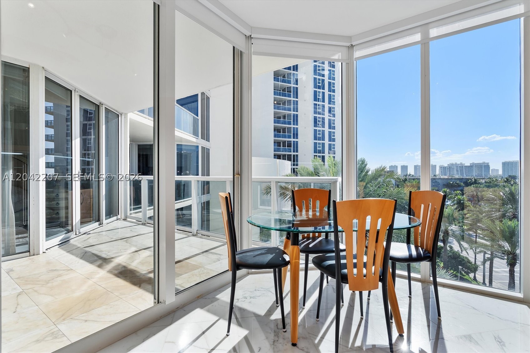 OCEAN ONE CONDO - Residential