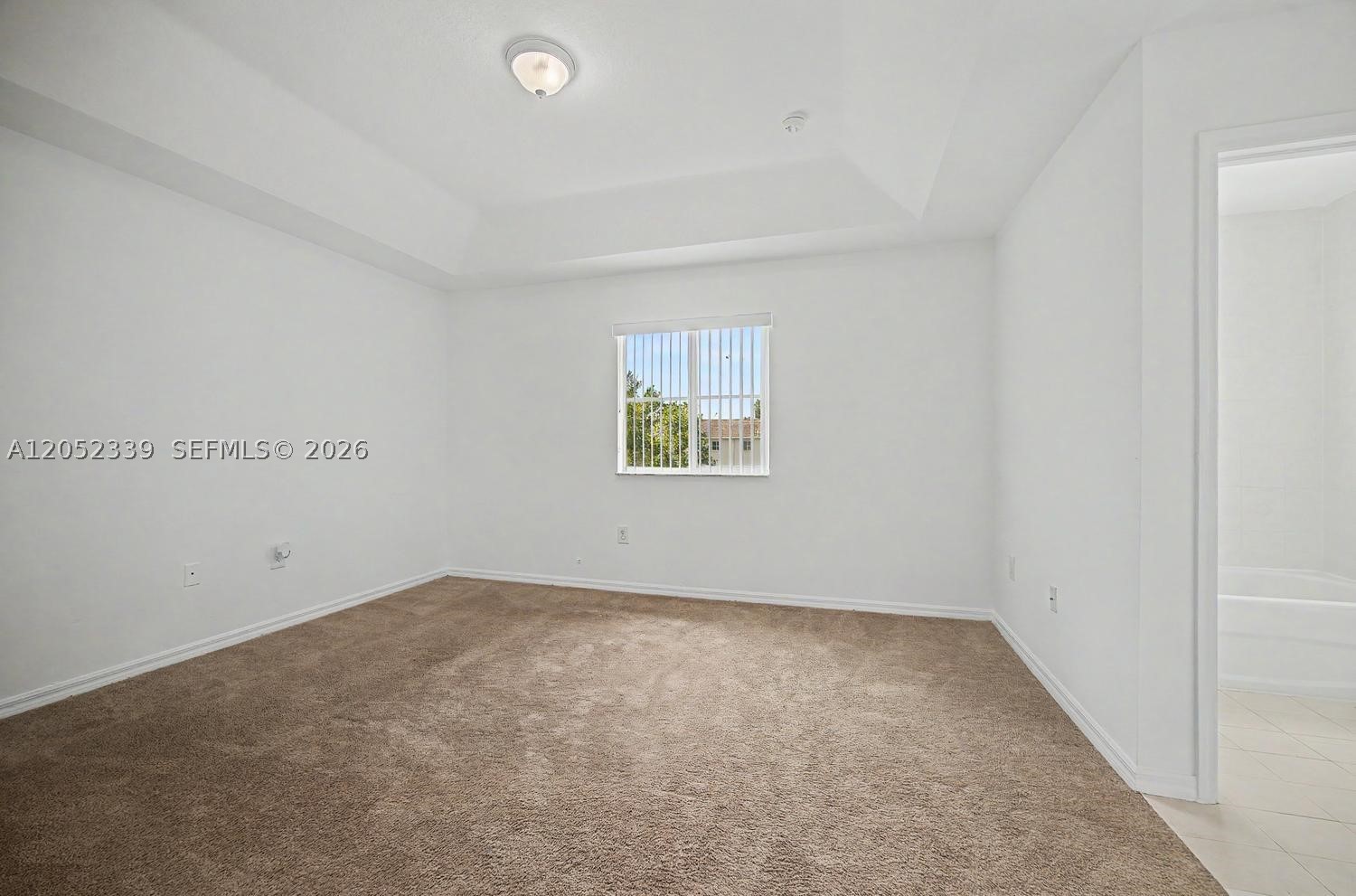 VENETIA GROVE - Residential Lease
