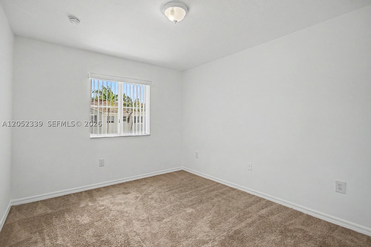 VENETIA GROVE - Residential Lease