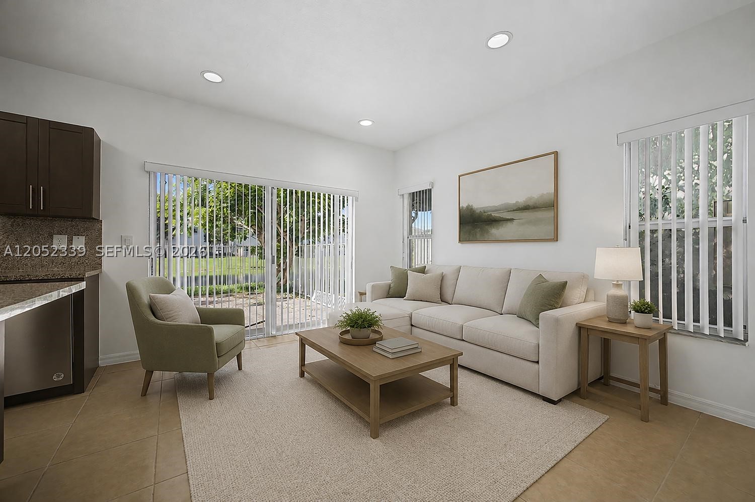 VENETIA GROVE - Residential Lease