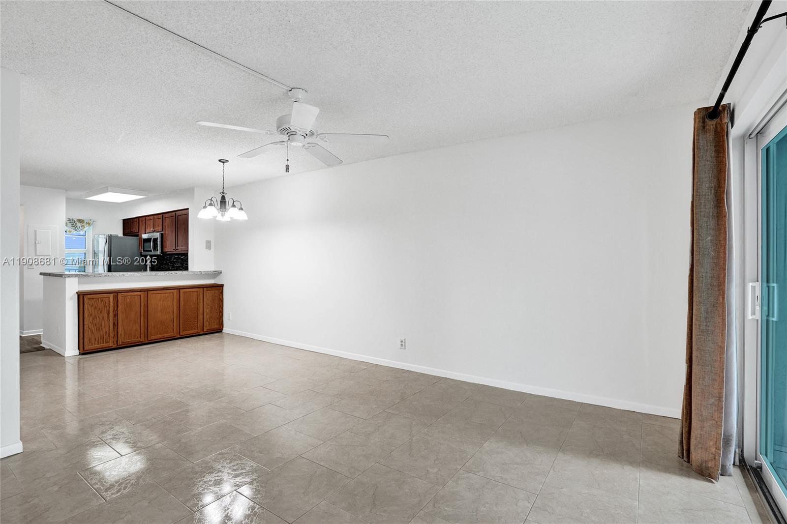 CYPRESS BEND CONDOMINIUM - Residential