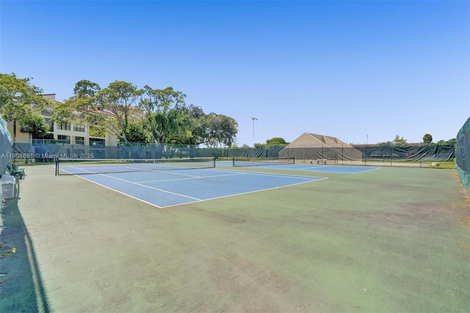 CYPRESS BEND CONDOMINIUM - Residential