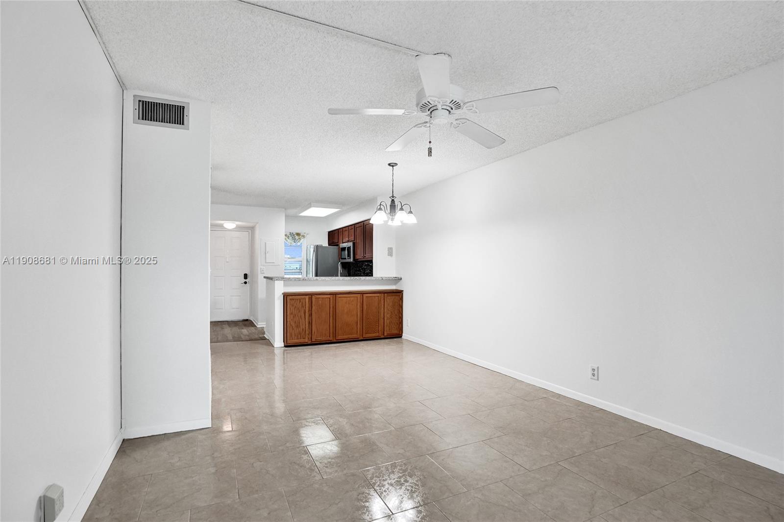 CYPRESS BEND CONDOMINIUM - Residential