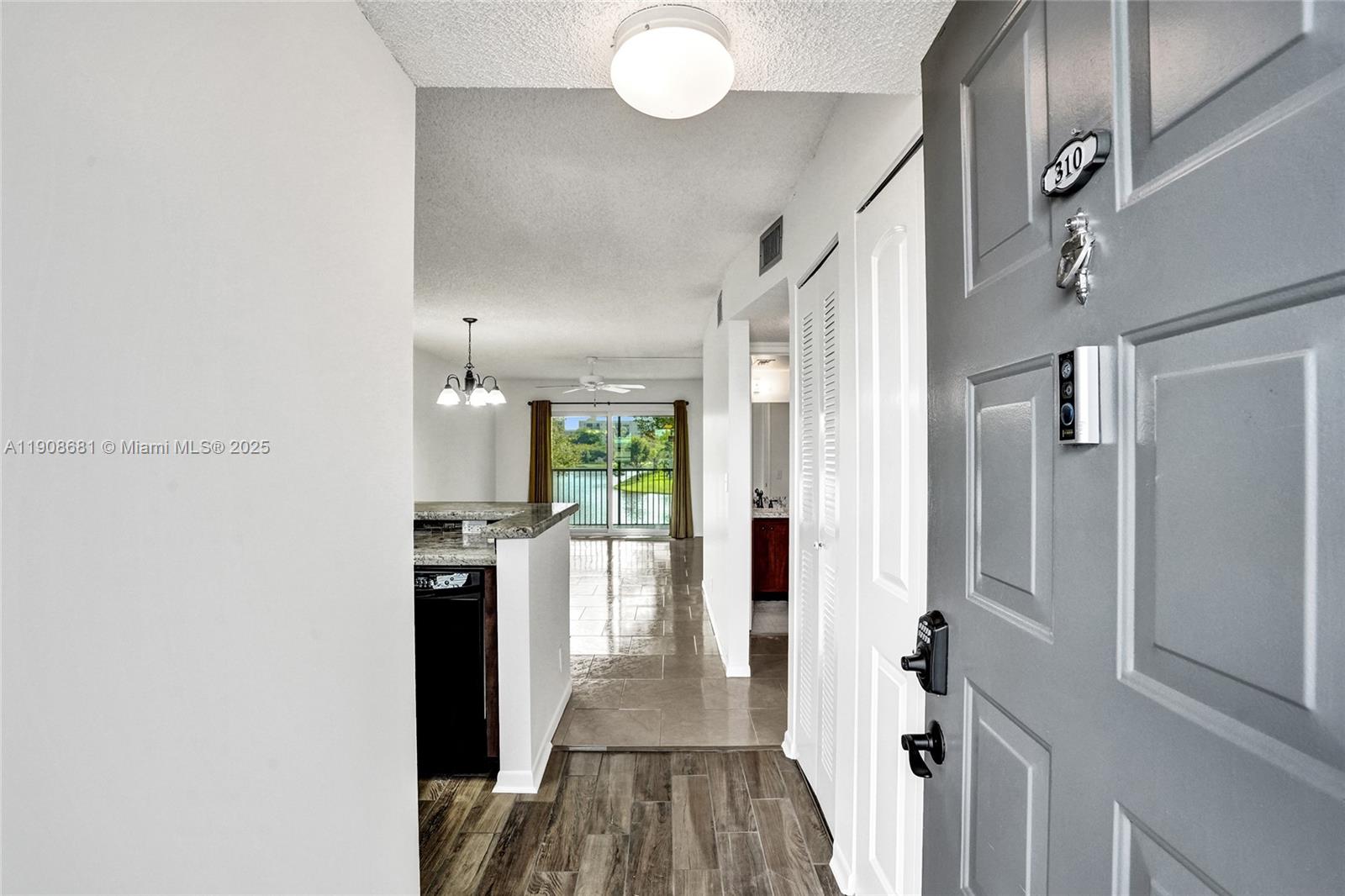CYPRESS BEND CONDOMINIUM - Residential