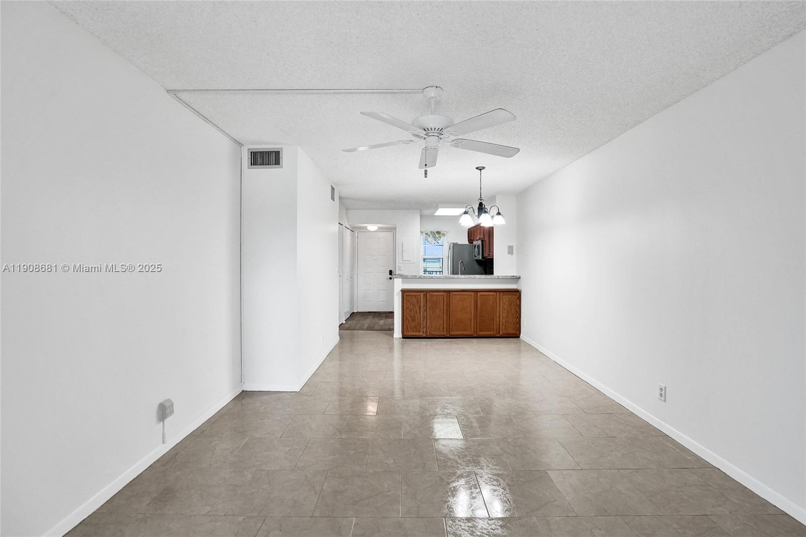 CYPRESS BEND CONDOMINIUM - Residential