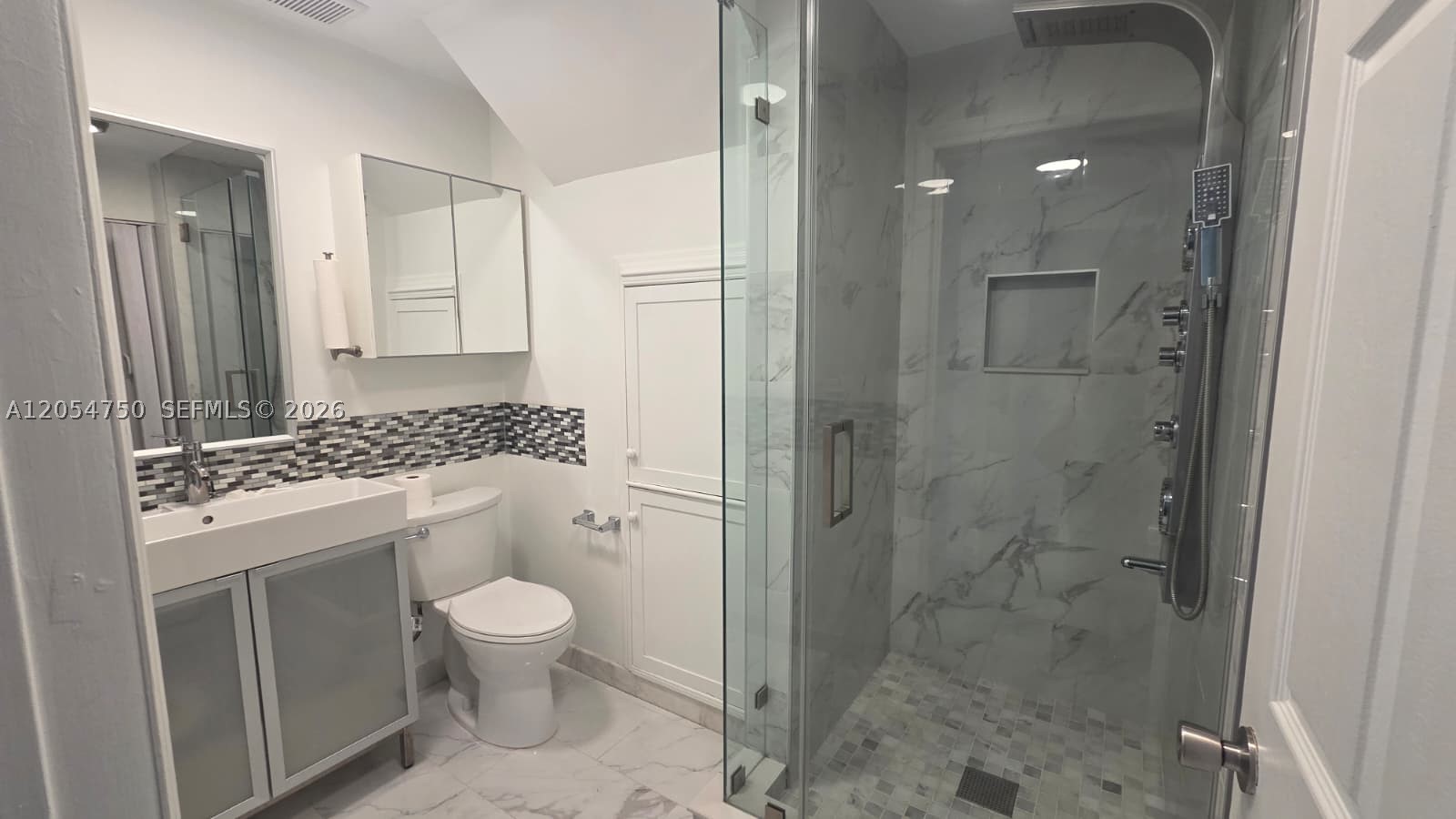 PAUL MARKS SUB - Residential Lease