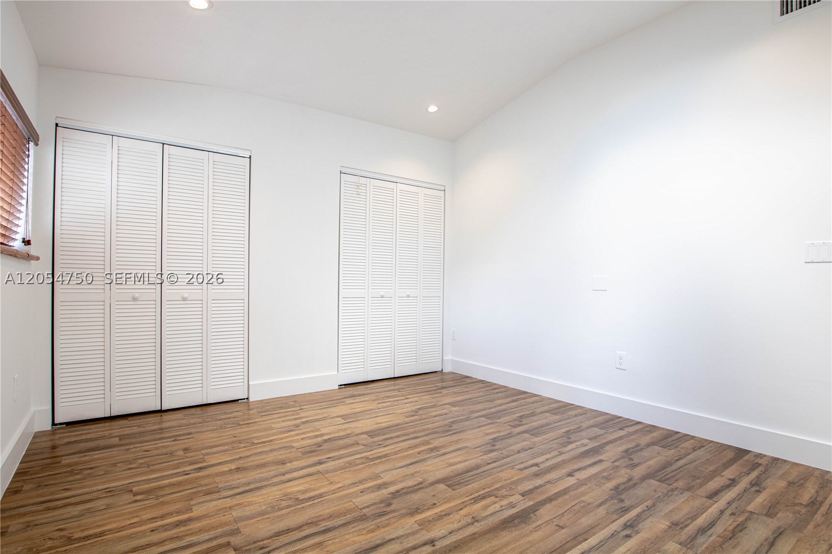 PAUL MARKS SUB - Residential Lease