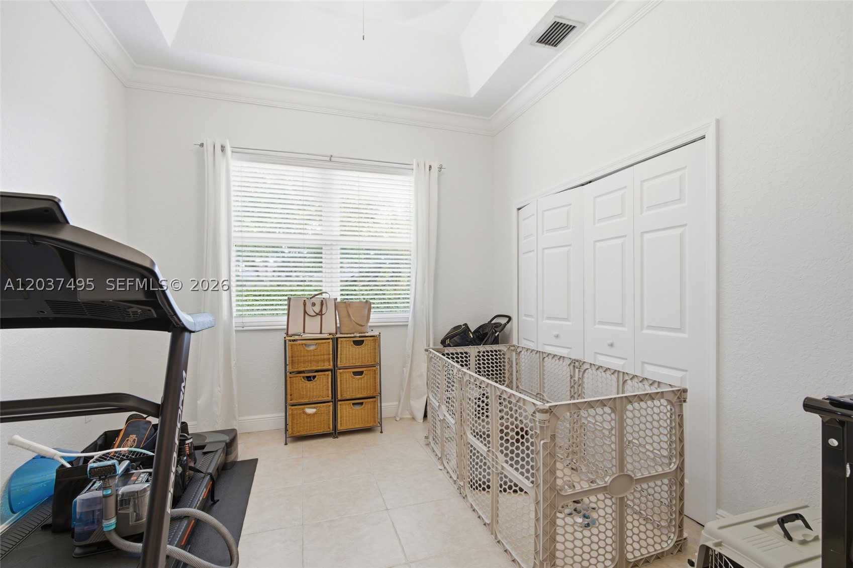 SOUTH KENDALL ESTATES - Residential