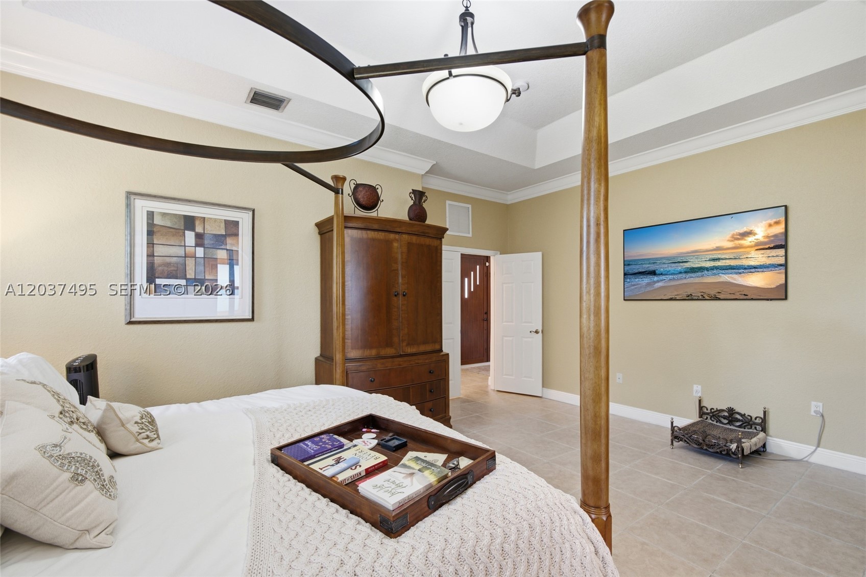 SOUTH KENDALL ESTATES - Residential