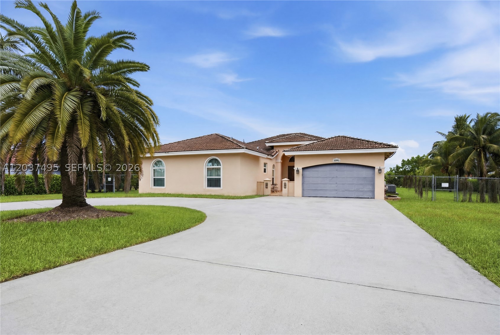 SOUTH KENDALL ESTATES - Residential
