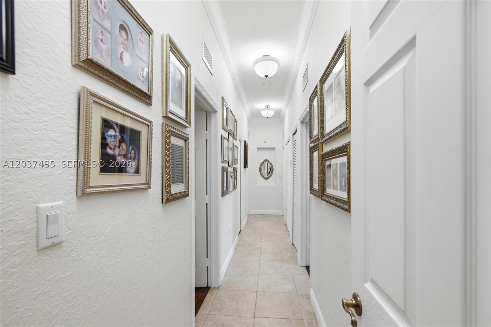 SOUTH KENDALL ESTATES - Residential