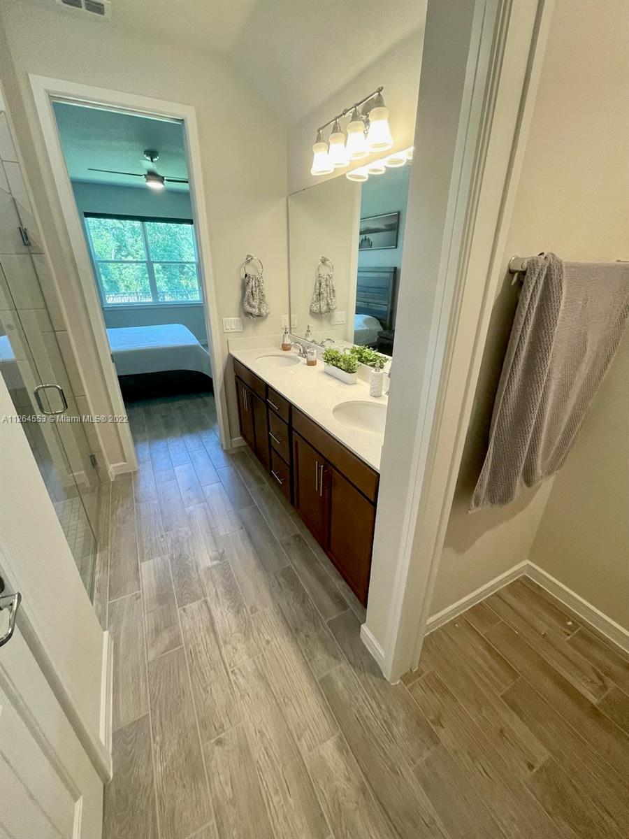 2840 - Residential Lease