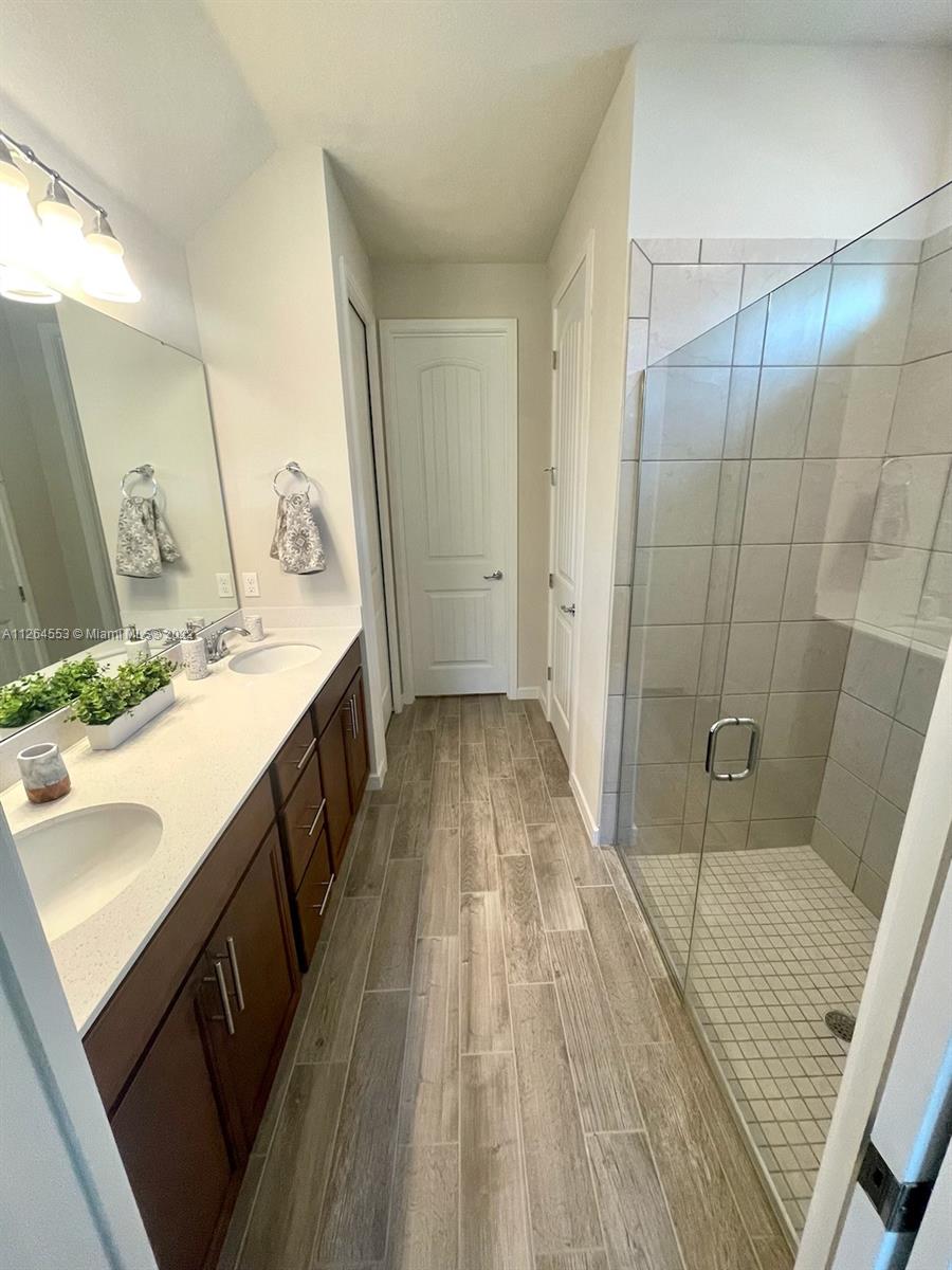 2840 - Residential Lease