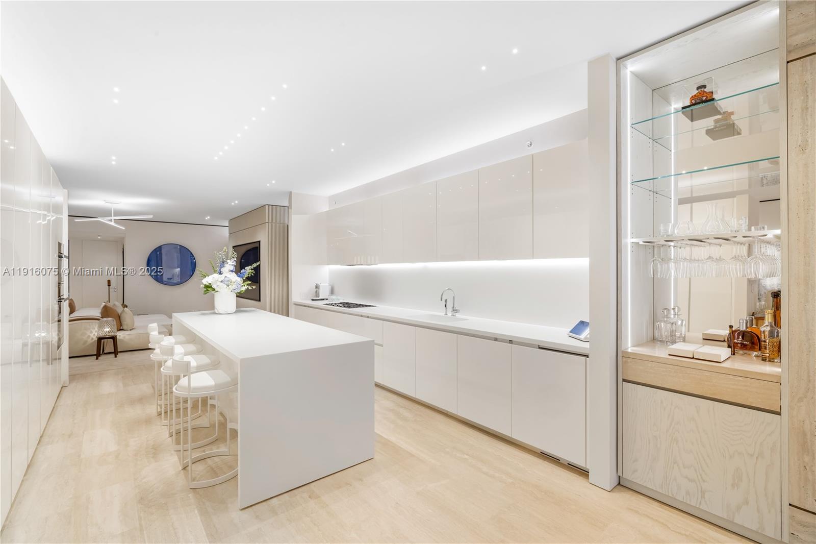 SURF CLUB CONDO - Residential