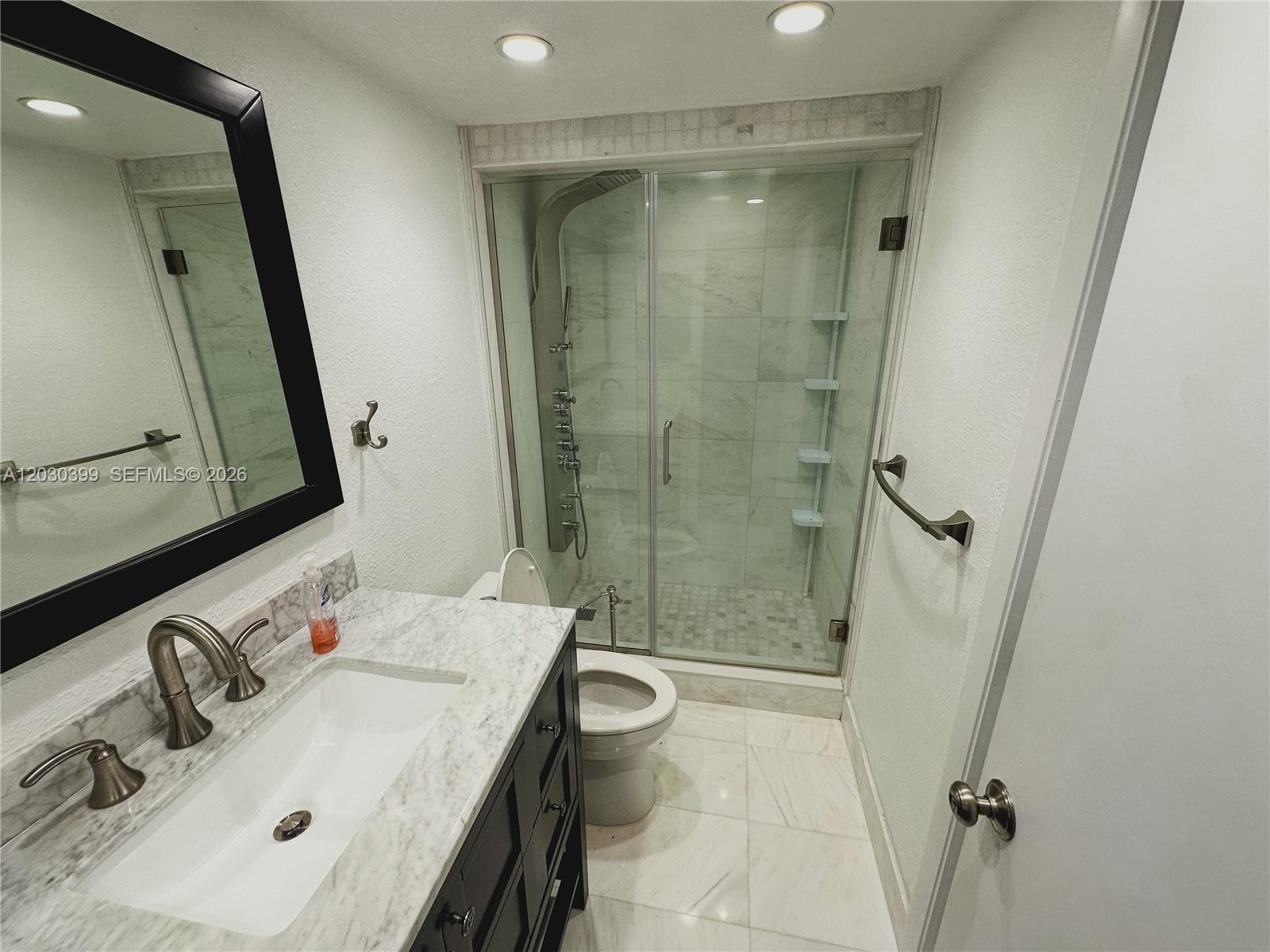 CARMEL CALIFORNIA CLUB CO - Residential Lease