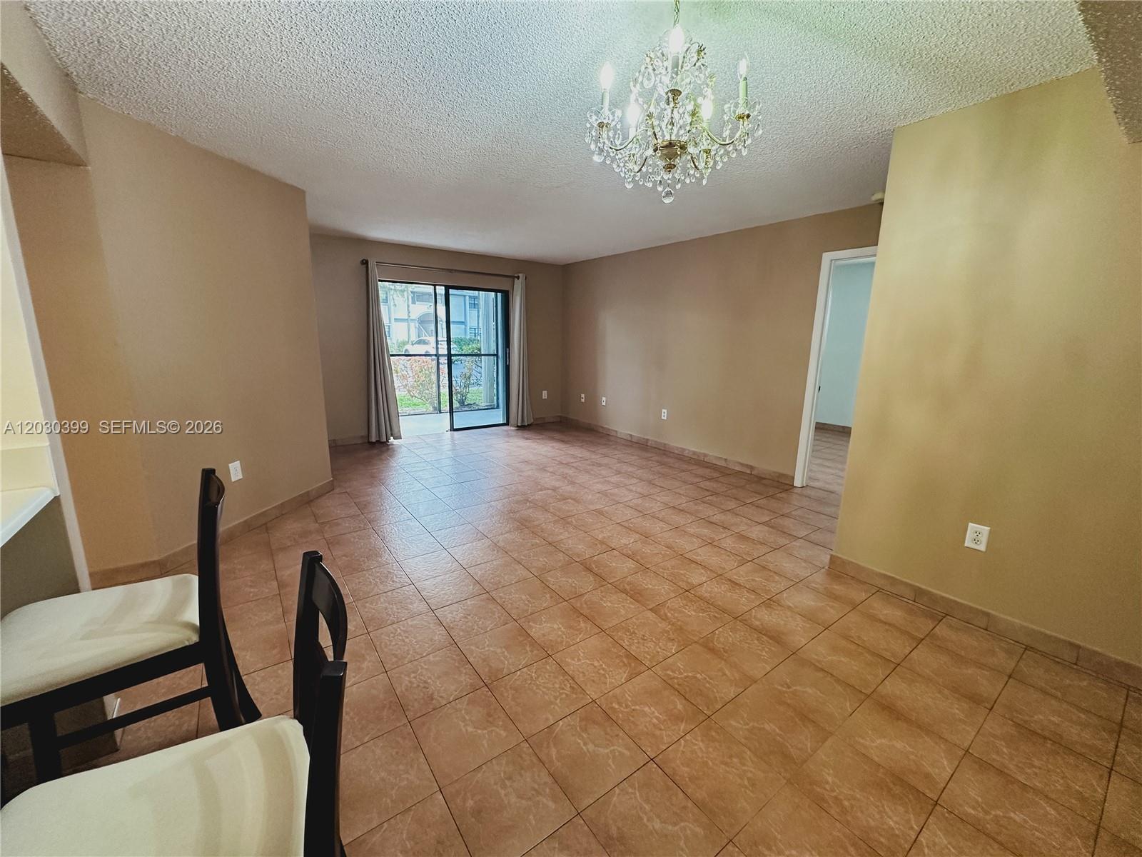 CARMEL CALIFORNIA CLUB CO - Residential Lease