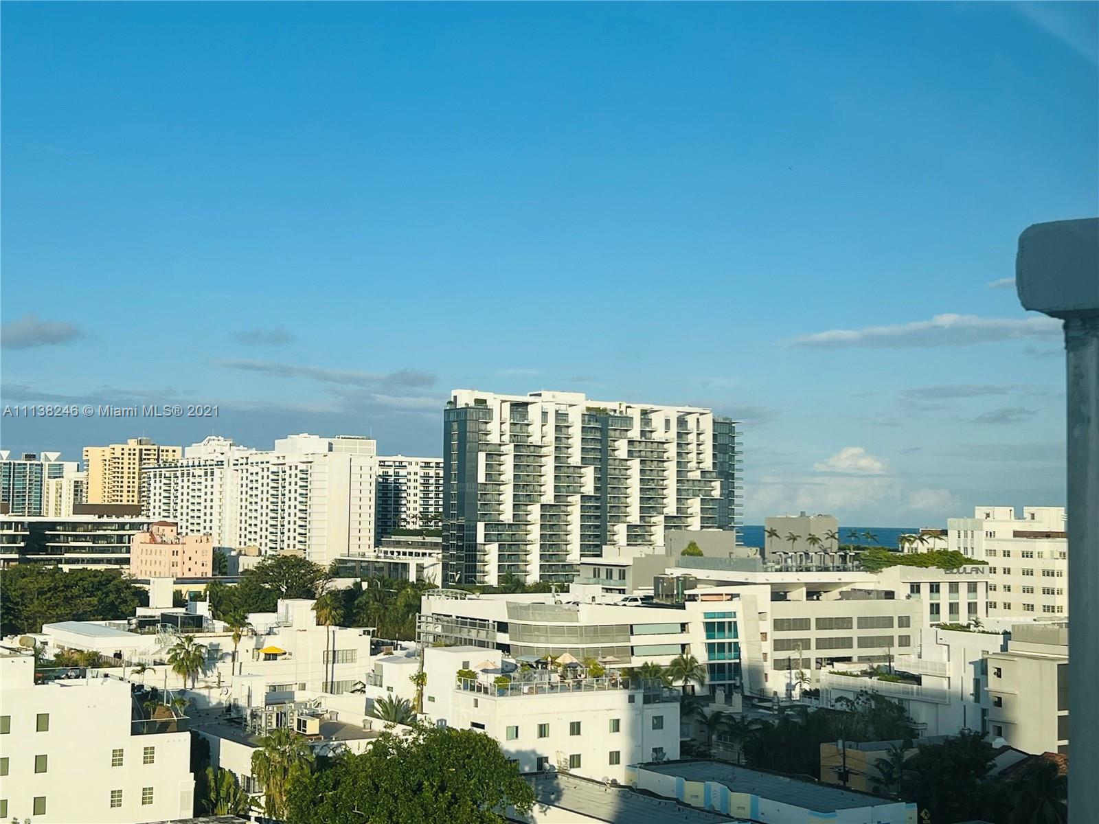 OCTAGON TOWERS I CONDO - Residential
