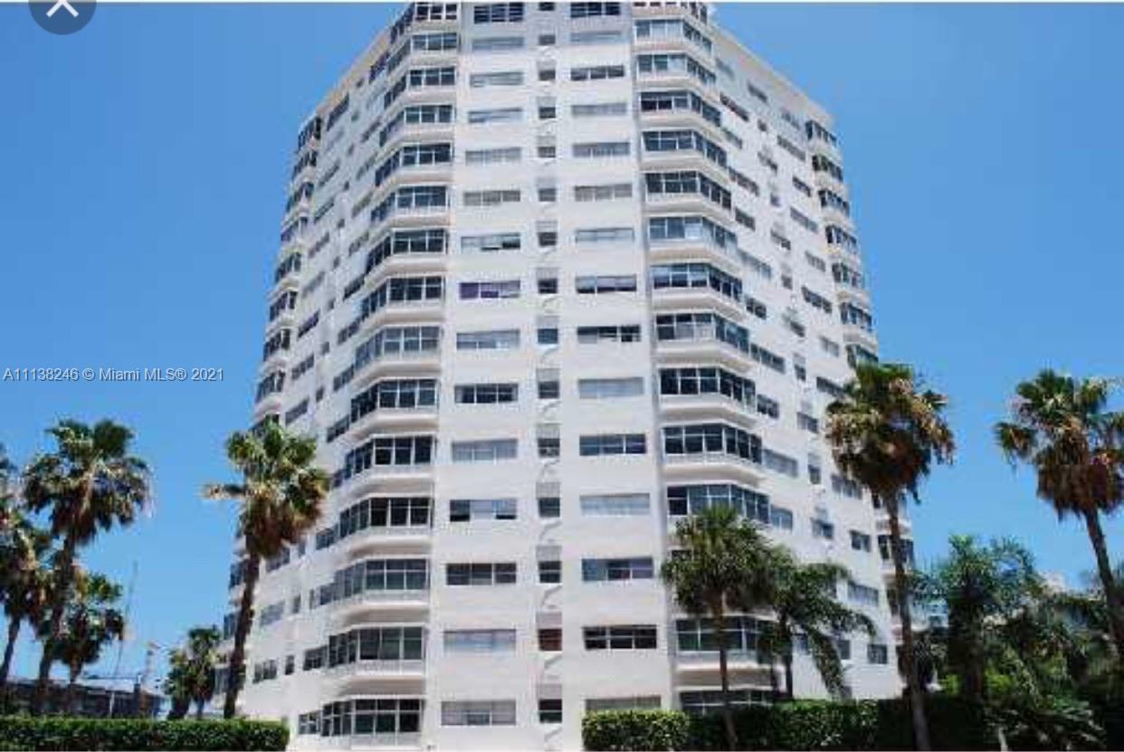 OCTAGON TOWERS I CONDO - Residential