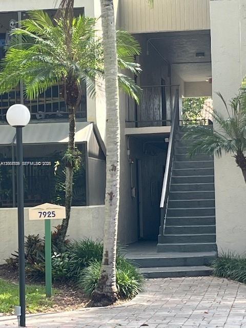 VENETIAN PALMS CONDO - Residential